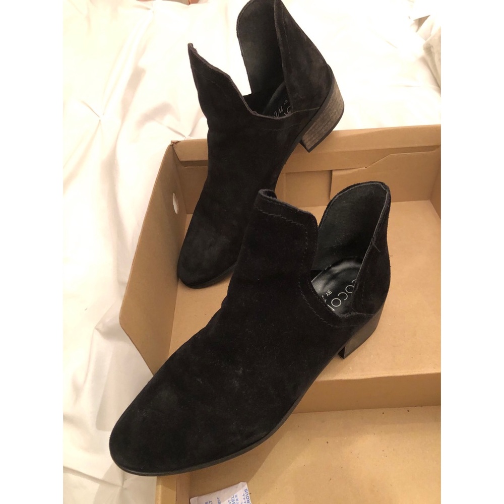 Coconuts by Matisse “Pronto” Suede Booties